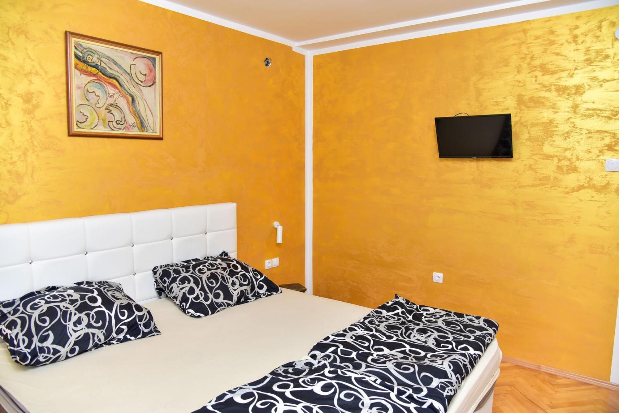 Goldi Apartman Banja Luka Extérieur photo