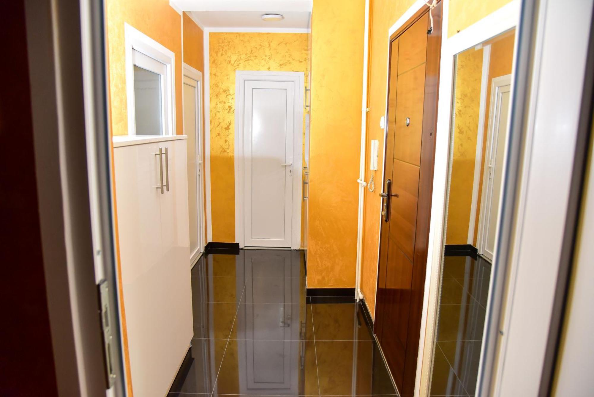 Goldi Apartman Banja Luka Extérieur photo