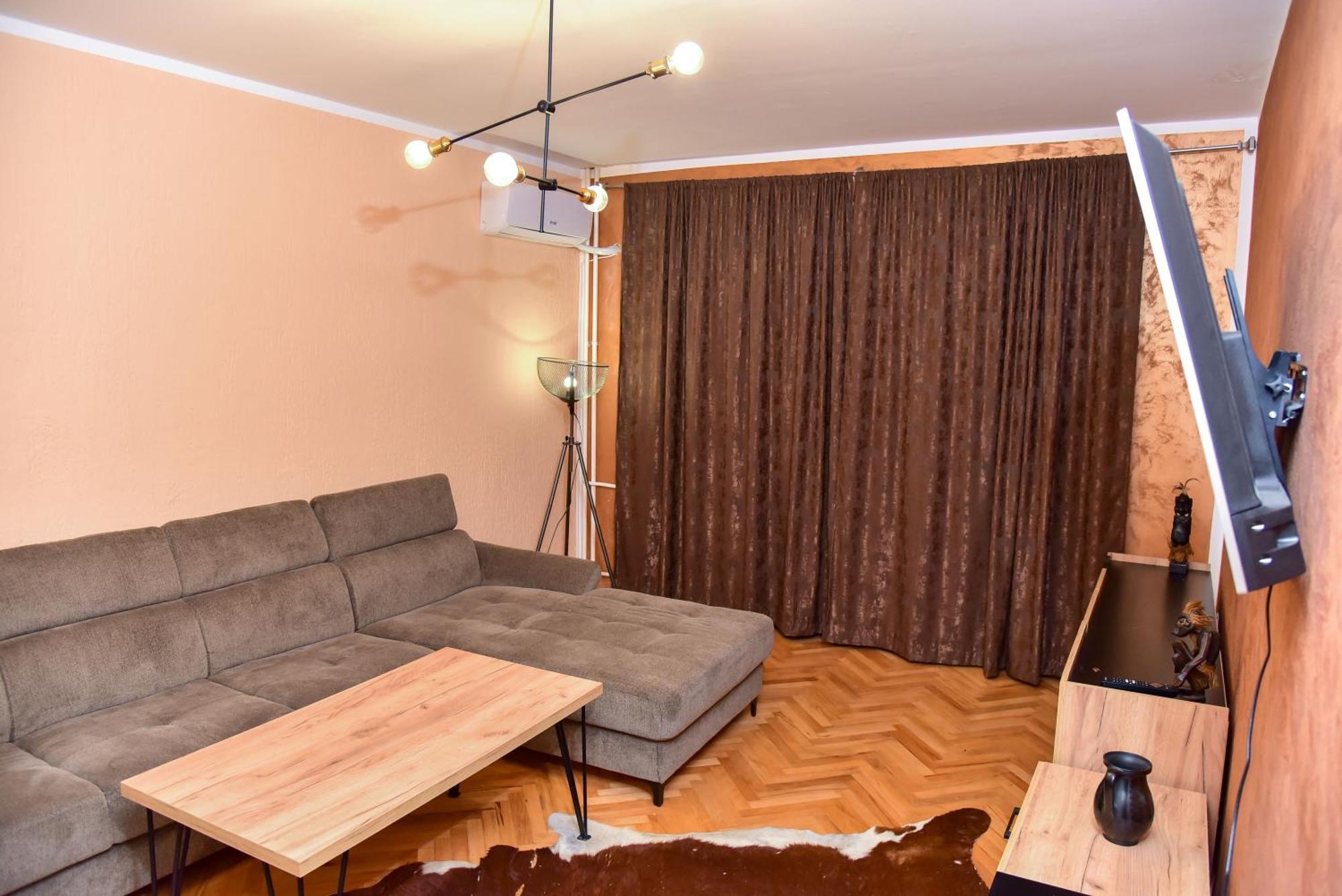 Goldi Apartman Banja Luka Extérieur photo